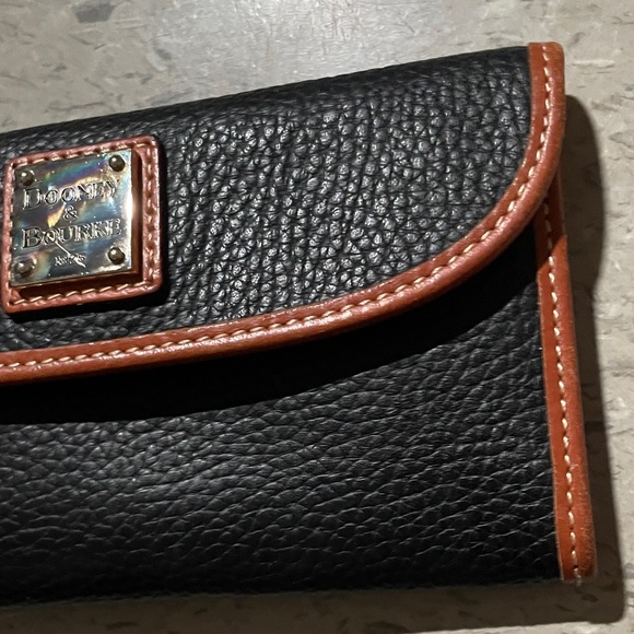 Dooney & Bourke Pebble Grain Leather Continental Clutch Wallet Black BrownColor - Picture 4 of 13
